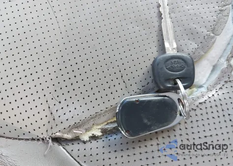 2008 Toyota Rav4 Limited z USA, uszkodzony, nr VIN JTMBD31V286074926